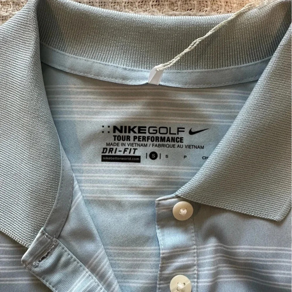 NWT Blue Nike women’s golf shirt striped size small tour performance - Picture 4 of 9